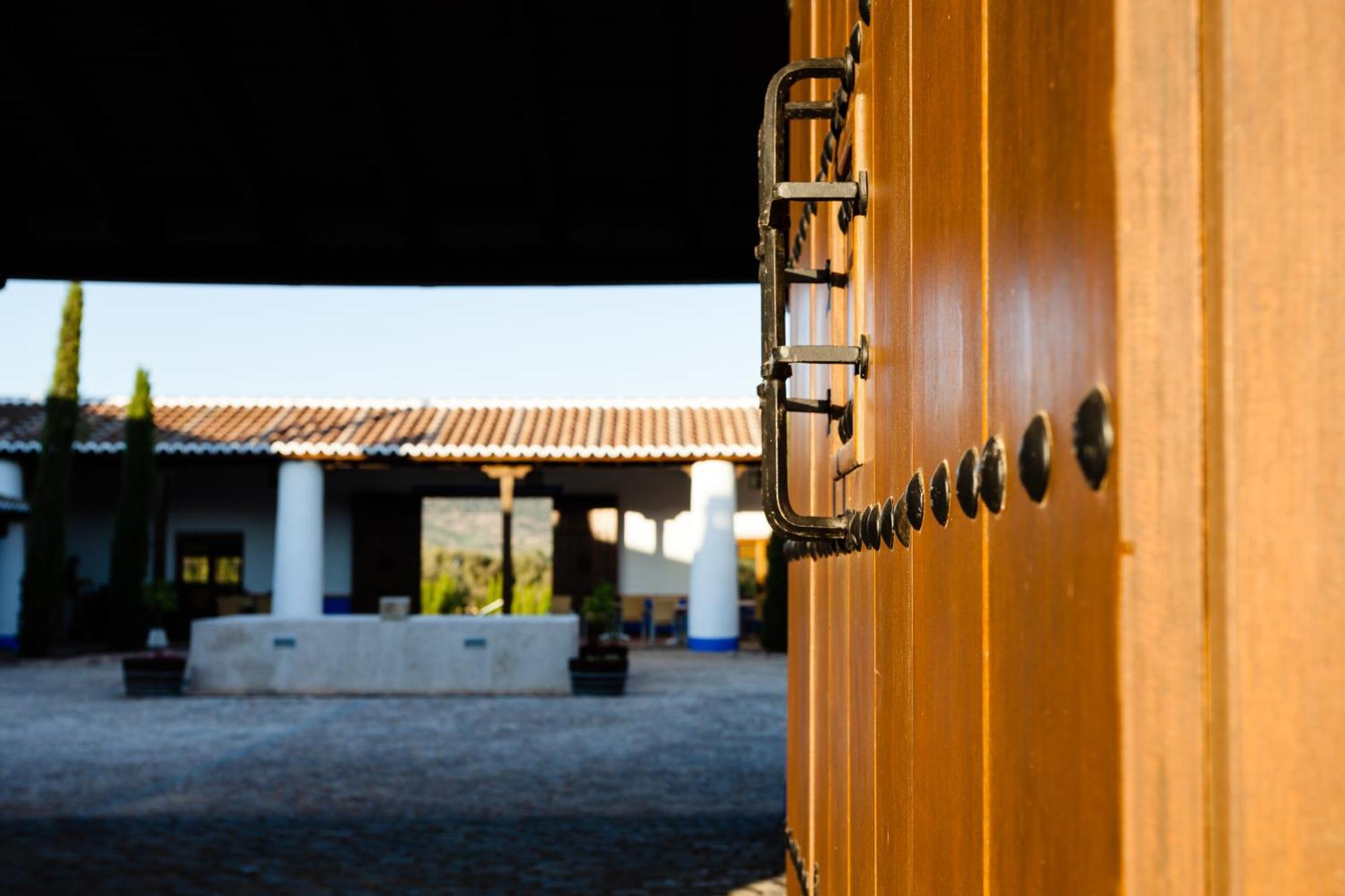 Complejo Turistico Rural Fuente Taray Apartment Malagón Exterior foto